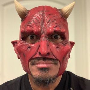 Meet your Posher, Jonathan